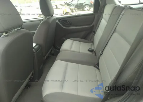 2005 Ford Escape Xls z USA, uszkodzony, nr VIN 1FMYU92Z05KA89566